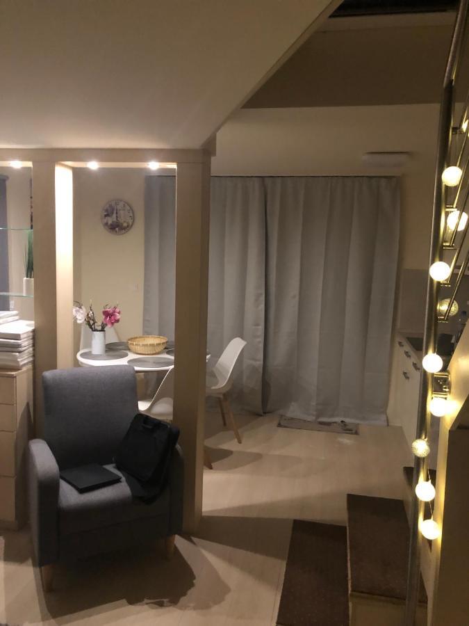 Beachfront Studio Apartman Aparthotel Balatonfůzfő Kültér fotó
