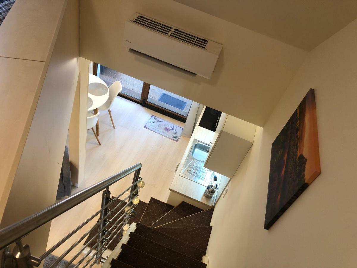 Beachfront Studio Apartman Aparthotel Balatonfůzfő Kültér fotó